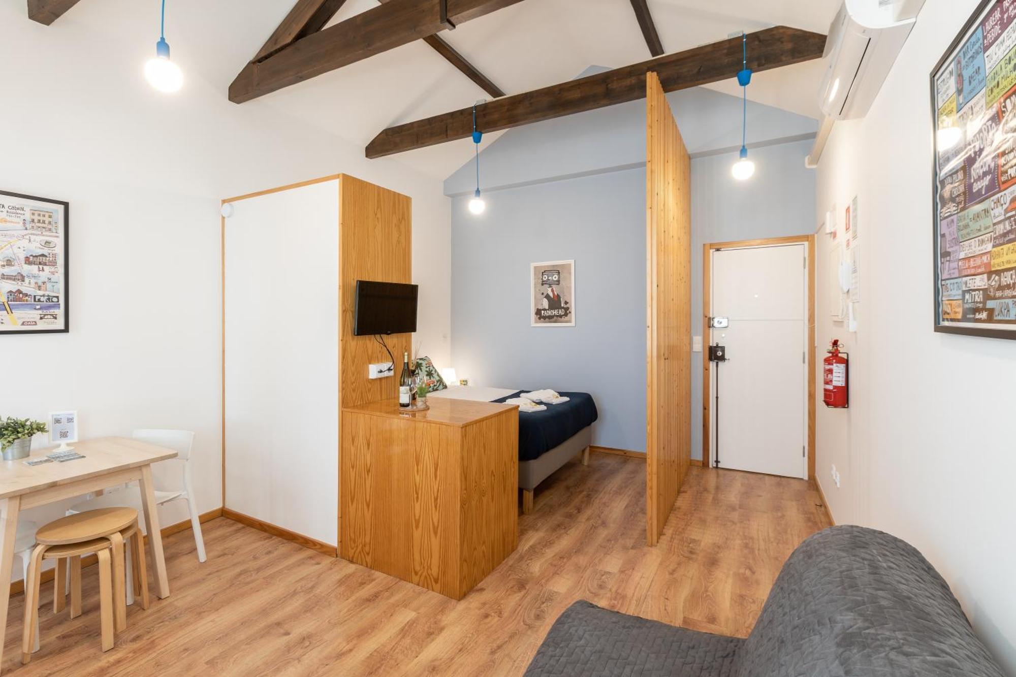 733 Costa Cabral Metro Residence OOporto Rum bild