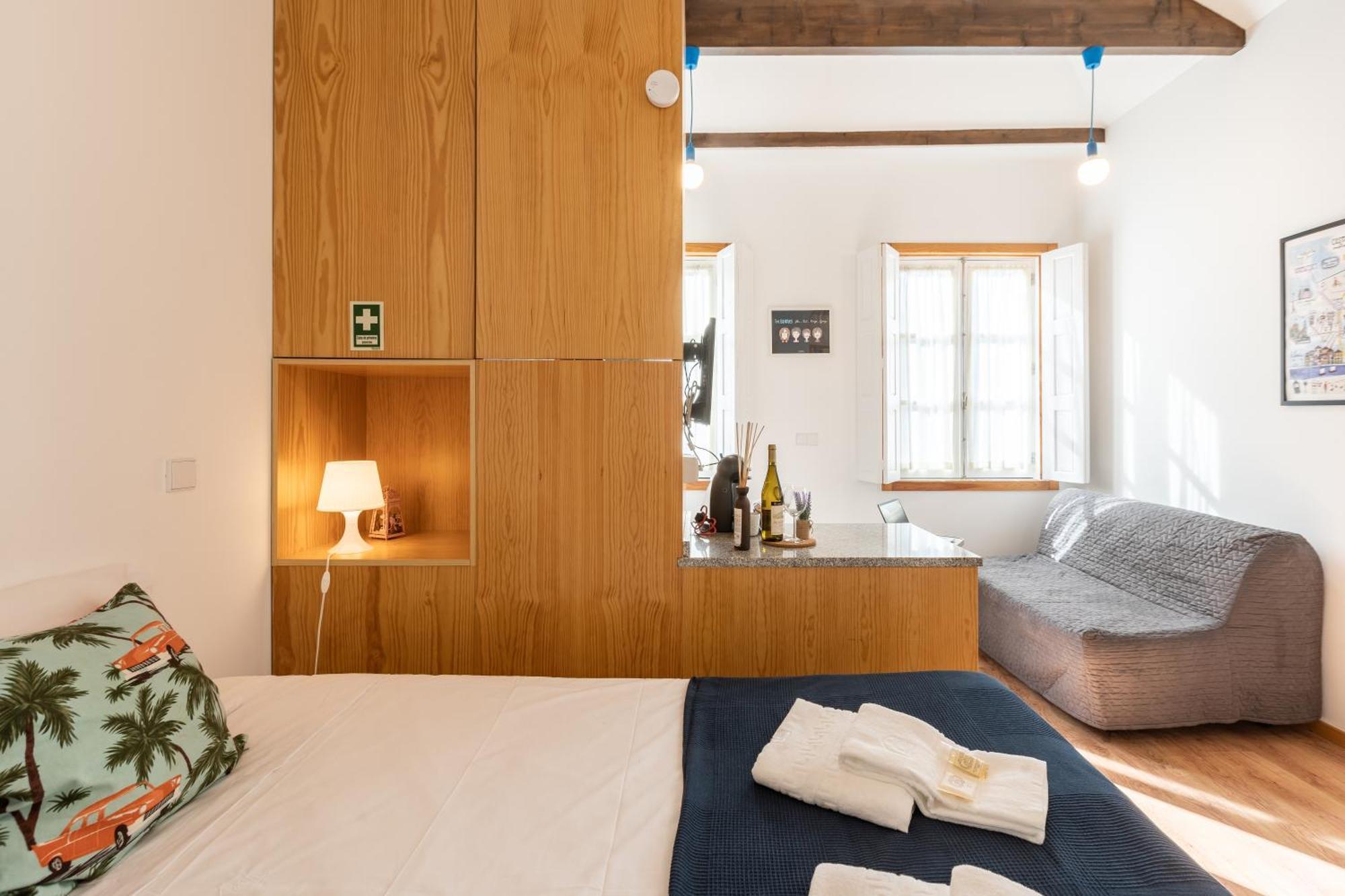 733 Costa Cabral Metro Residence OOporto Rum bild