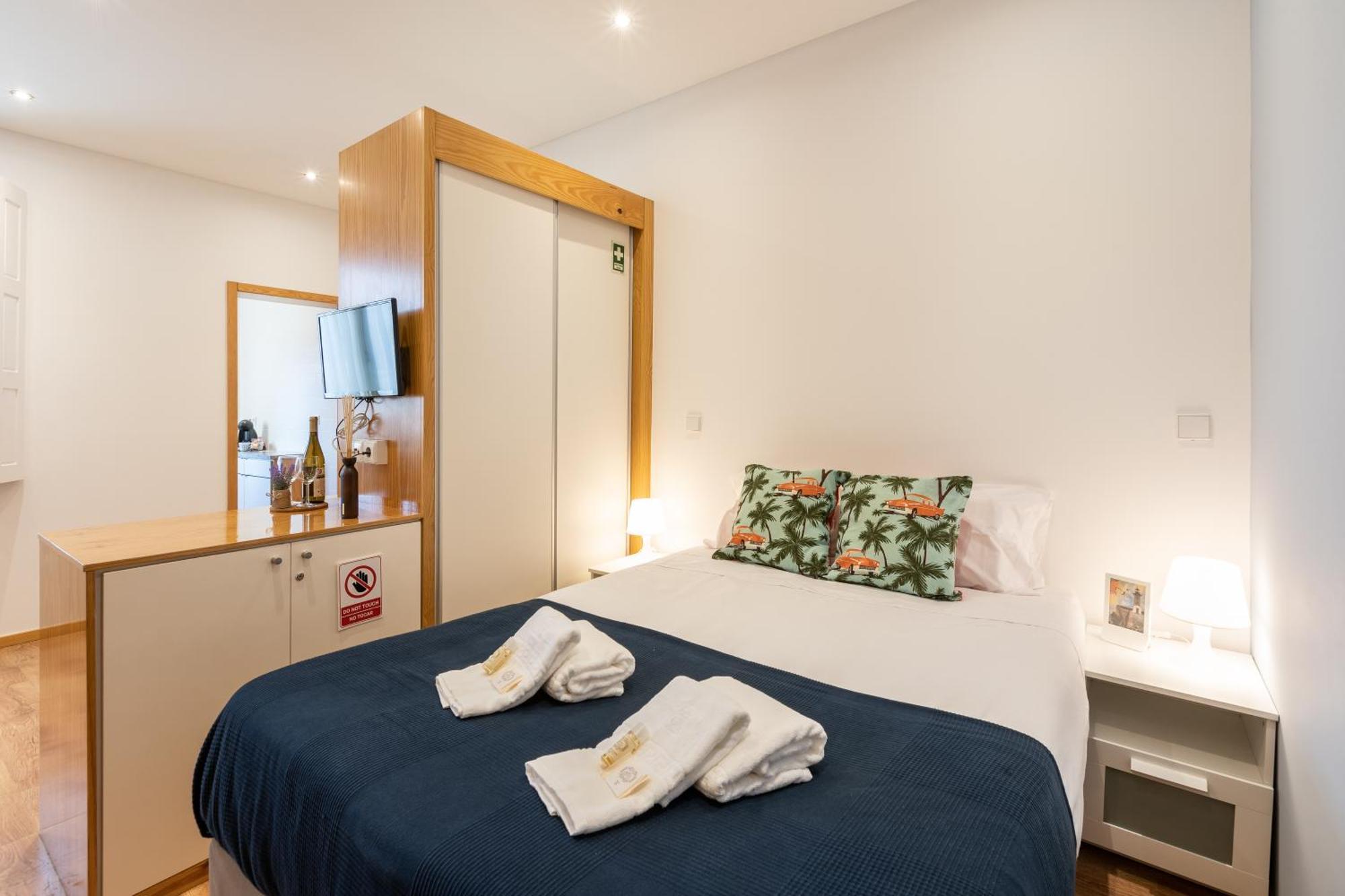733 Costa Cabral Metro Residence OOporto Rum bild