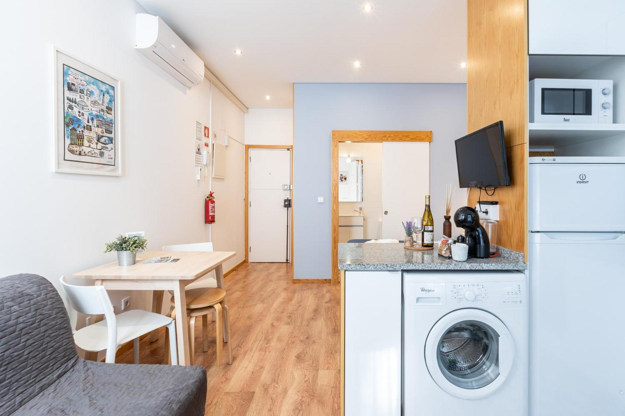 733 Costa Cabral Metro Residence OOporto Rum bild