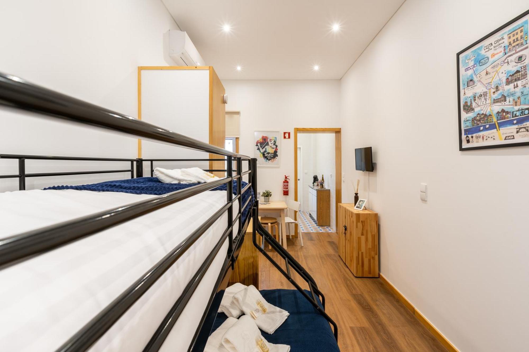 733 Costa Cabral Metro Residence OOporto Rum bild