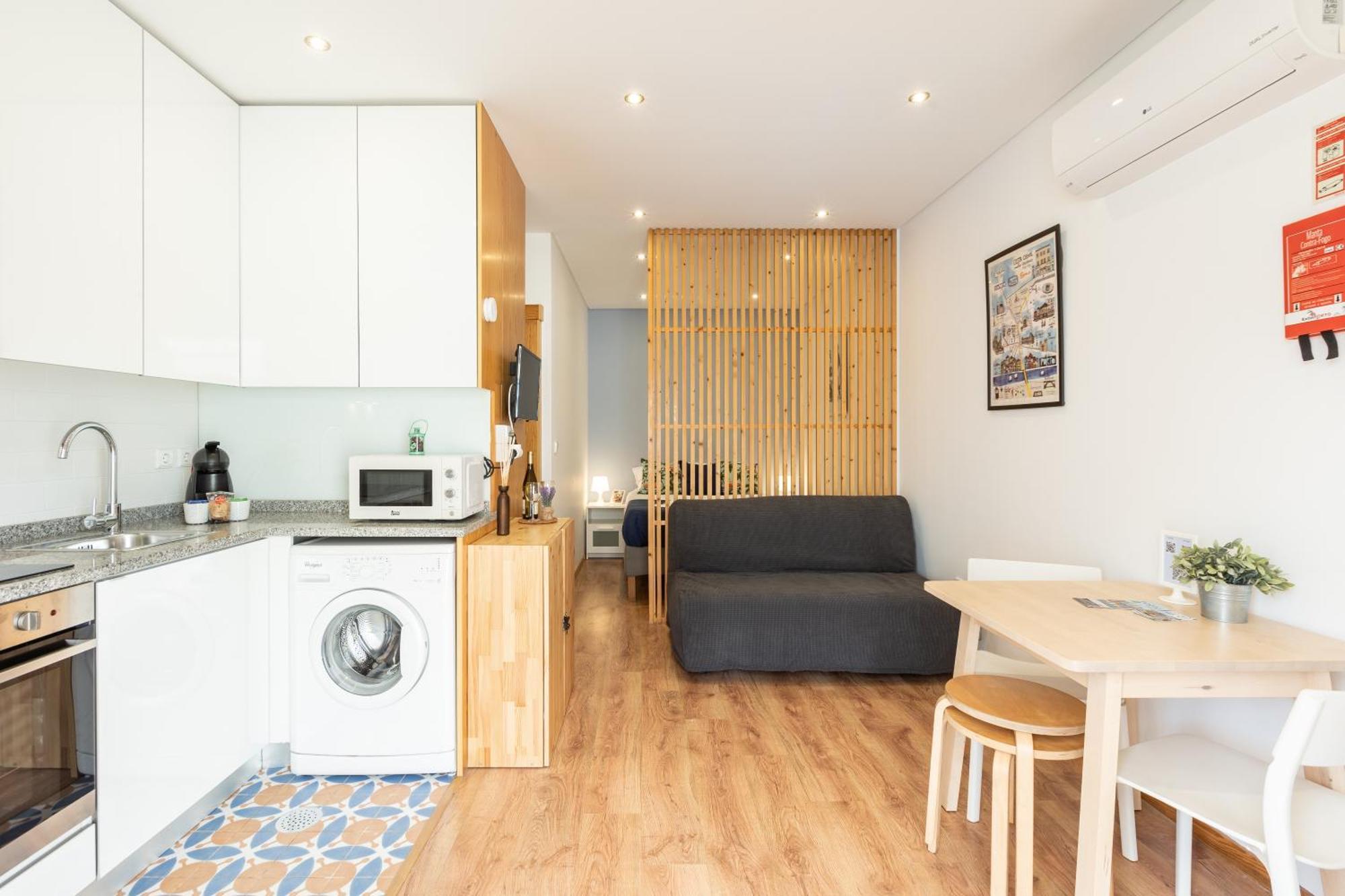 733 Costa Cabral Metro Residence OOporto Rum bild