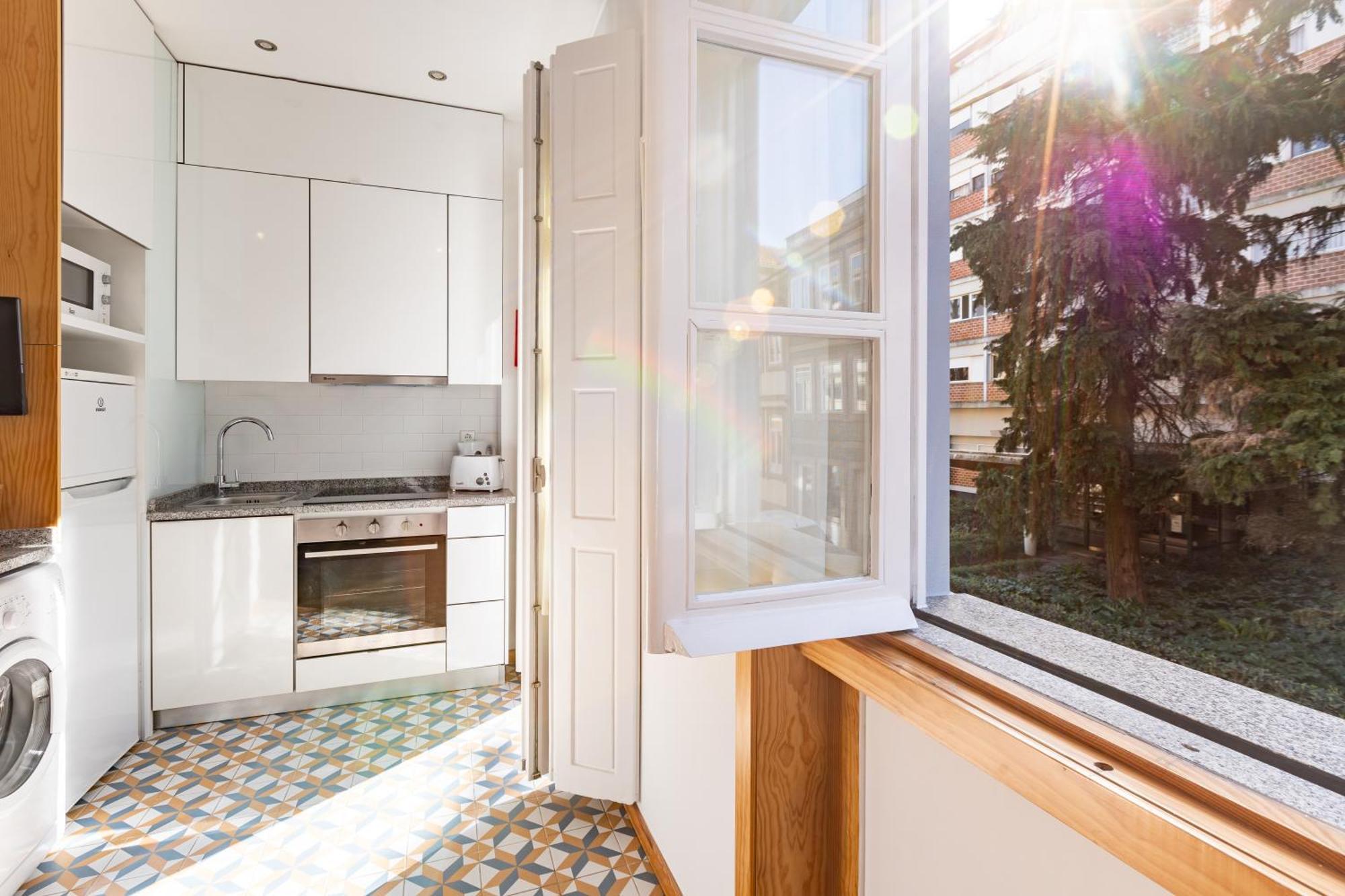 733 Costa Cabral Metro Residence OOporto Rum bild